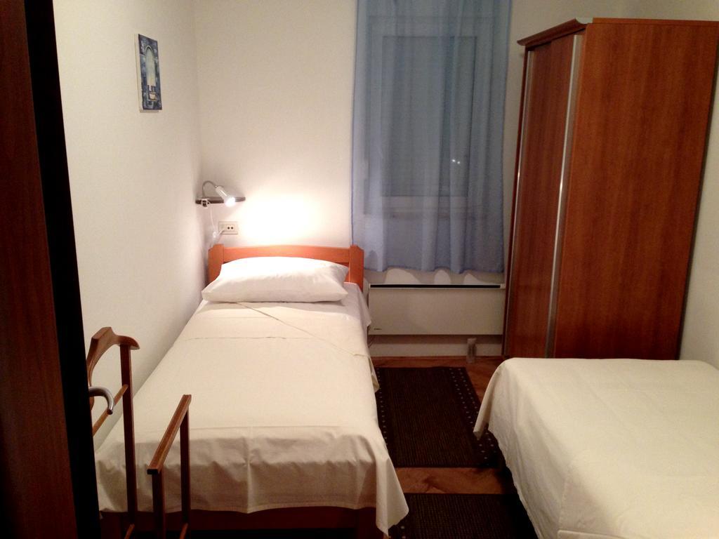 Kristian Apartments Podstrana Ngoại thất bức ảnh