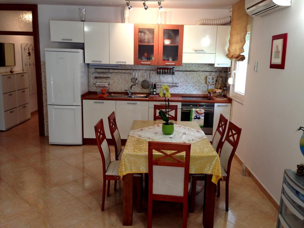 Kristian Apartments Podstrana Ngoại thất bức ảnh